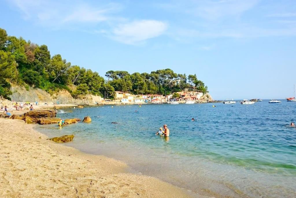 T2 Cosy Toulon, Proche Plage Екстериор снимка